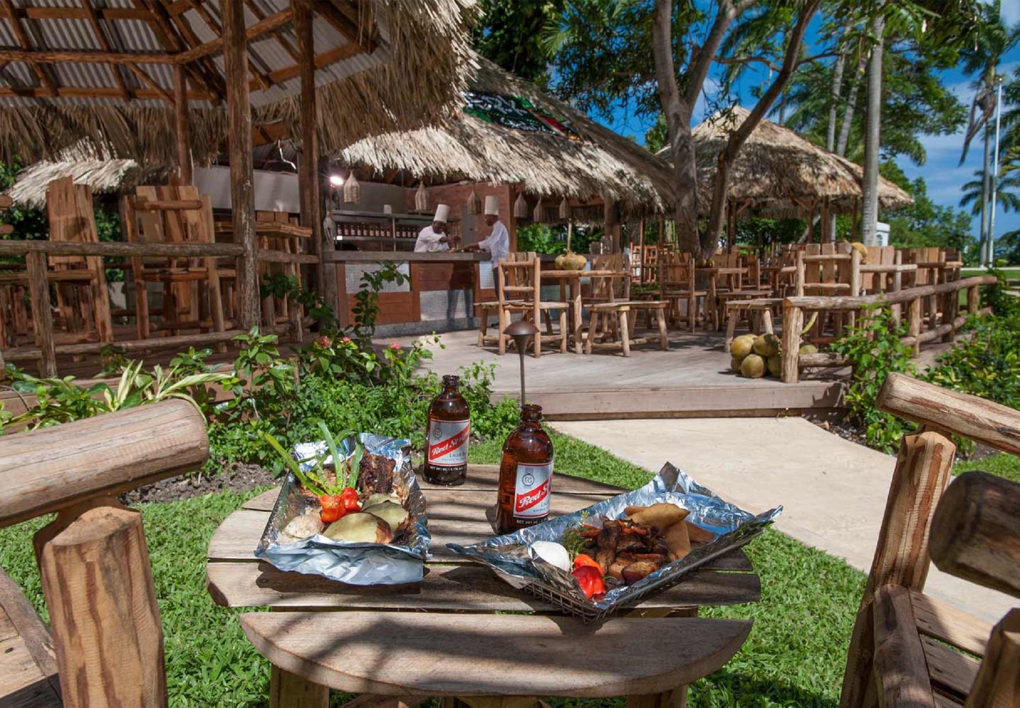Sandals Ochi Beach Resort All Inclusive (Adults Only) Ocho Rios Exterior foto
